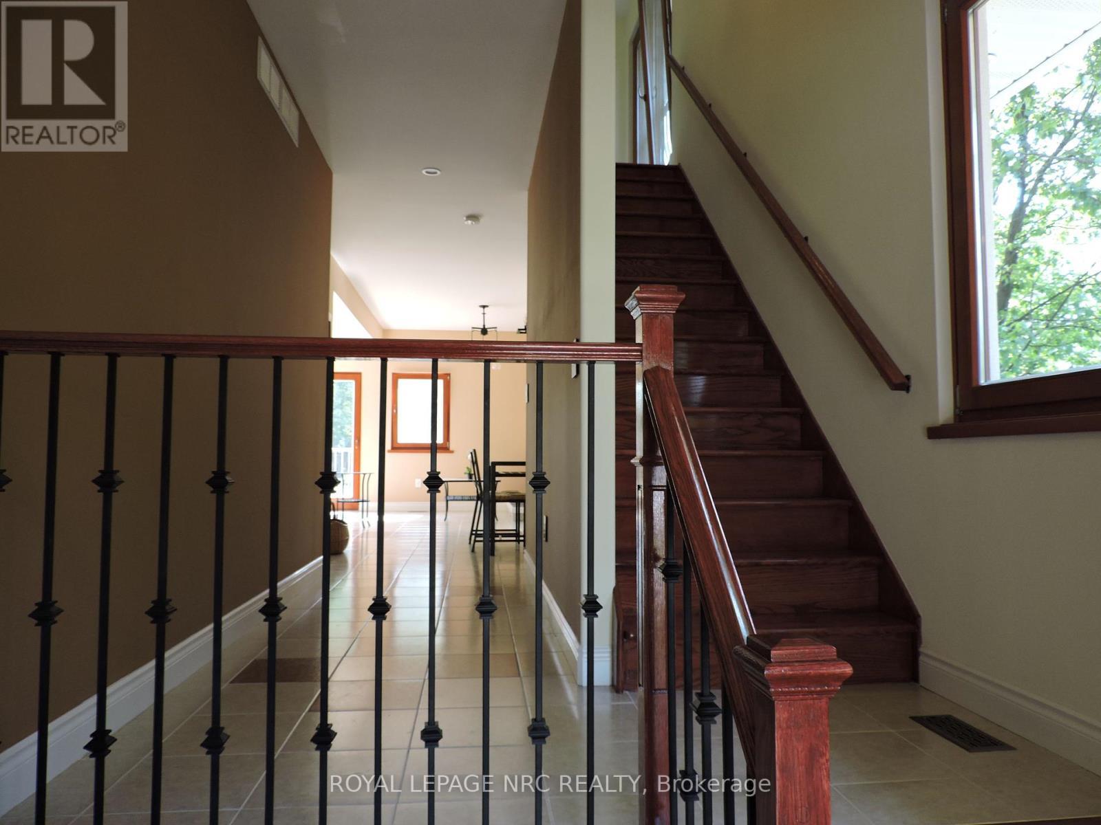 












340 OXFORD AVENUE

,
Fort Erie (Crystal Beach),




Ontario
L0S1B0

