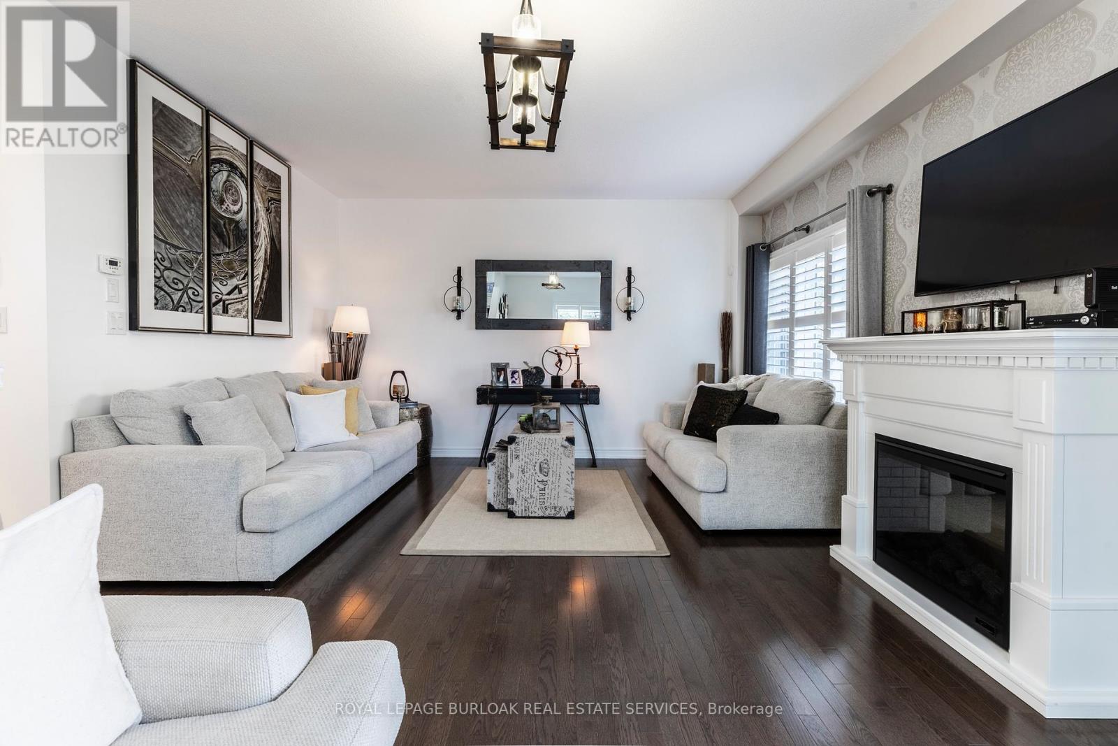 












1 - 515 WINSTON ROAD

,
Grimsby,




Ontario
L3M0C8

