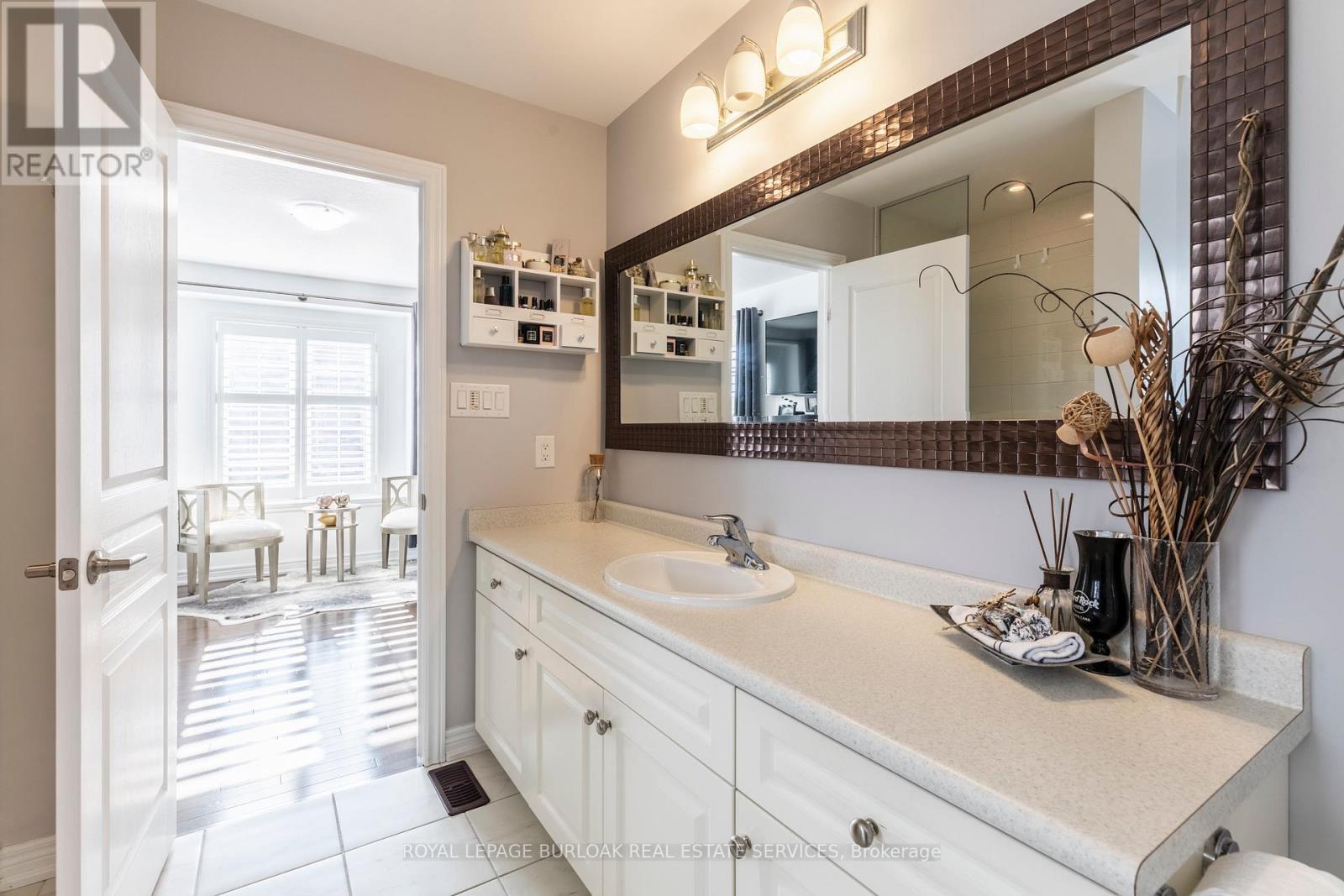 












1 - 515 WINSTON ROAD

,
Grimsby,




Ontario
L3M0C8

