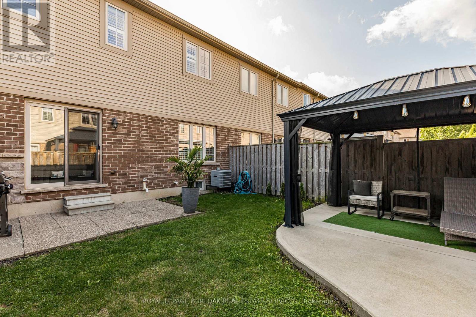 












1 - 515 WINSTON ROAD

,
Grimsby,




Ontario
L3M0C8

