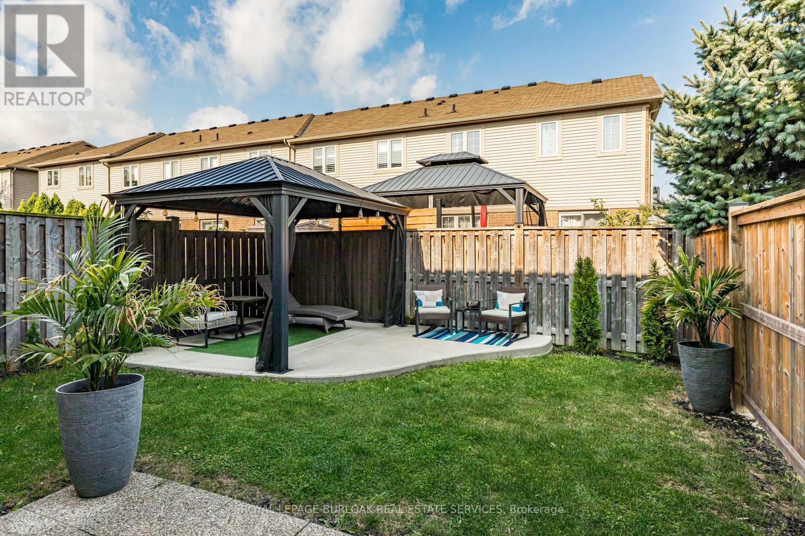 












1 - 515 WINSTON ROAD

,
Grimsby,




Ontario
L3M0C8


