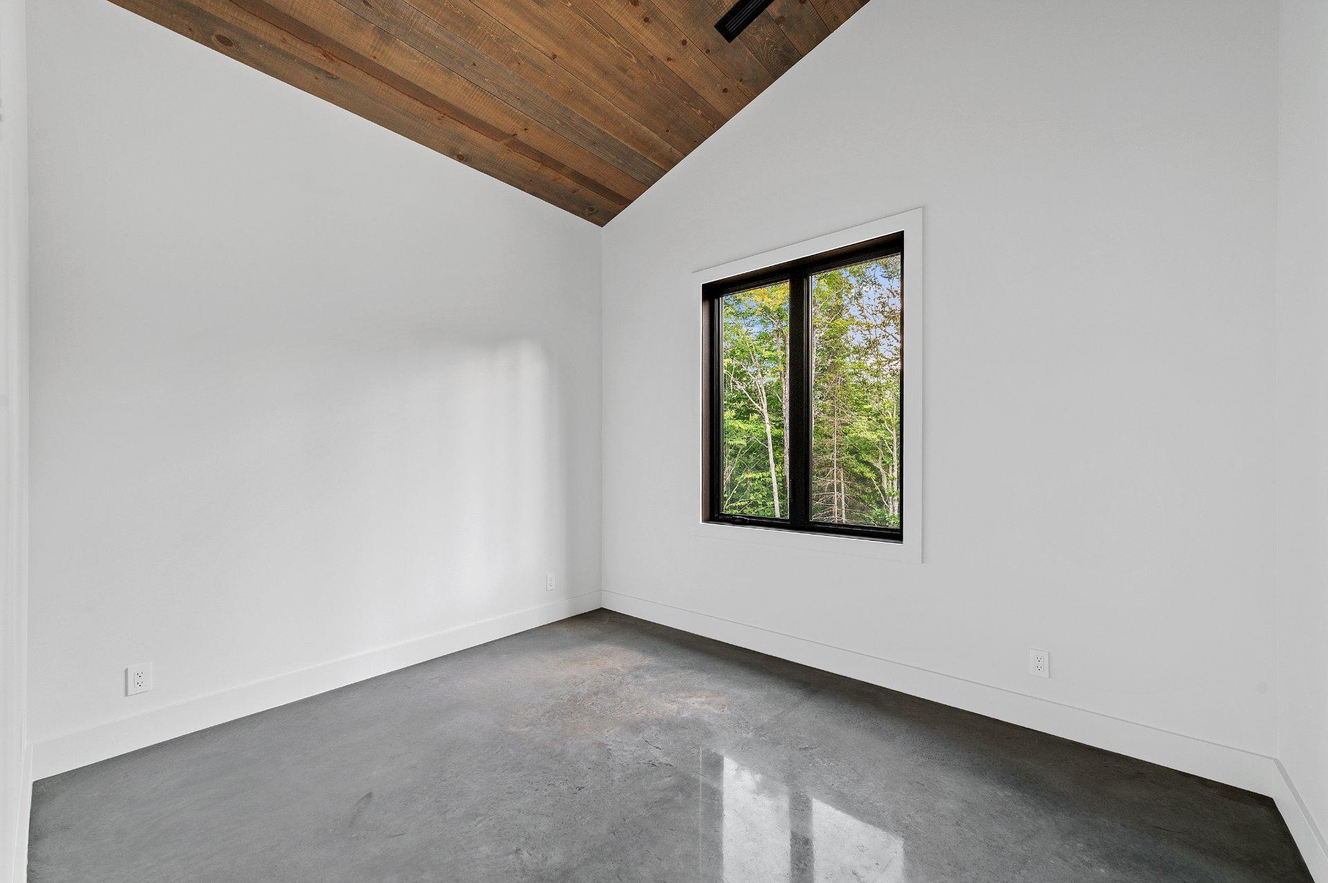 









1200


Ch. du Lac-Rougeaud

,
Mont-Blanc,




QC
J0T1J2

