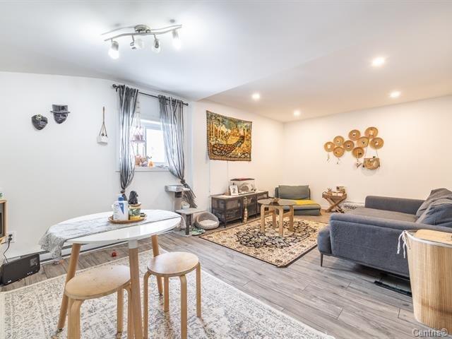 









550


Rue Notre-Dame

,
Gatineau (Gatineau),




QC
J8P1M7

