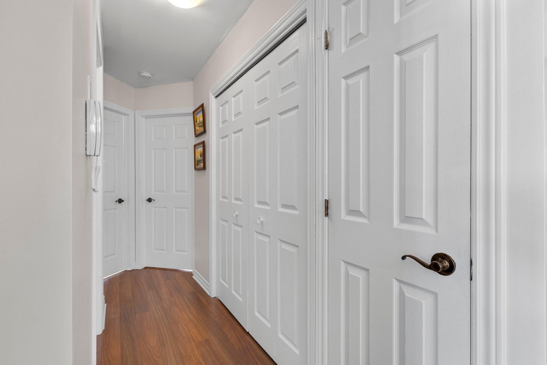 









3394


Boul. Gareau

,
Longueuil (Saint-Hubert),




QC
J3Y0J5

