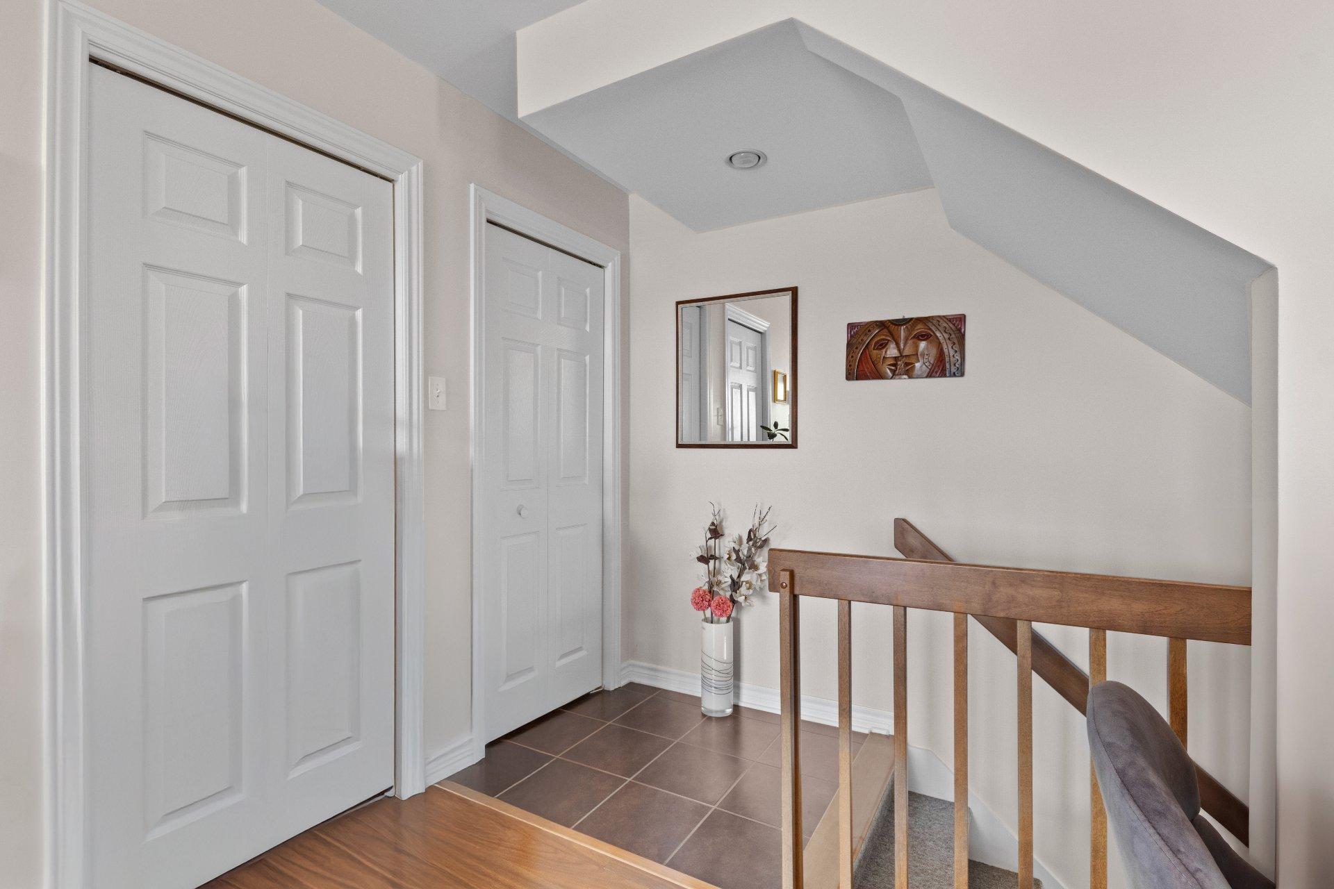 









3394


Boul. Gareau

,
Longueuil (Saint-Hubert),




QC
J3Y0J5

