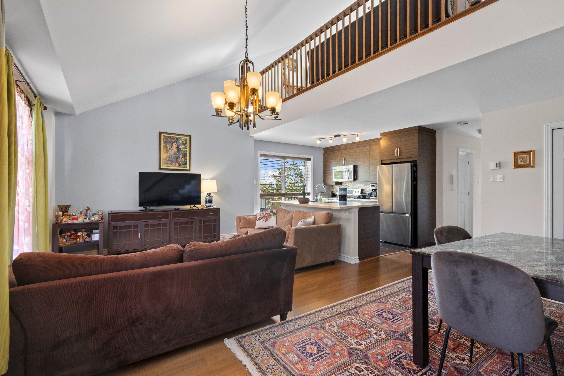 









3394


Boul. Gareau

,
Longueuil (Saint-Hubert),




QC
J3Y0J5

