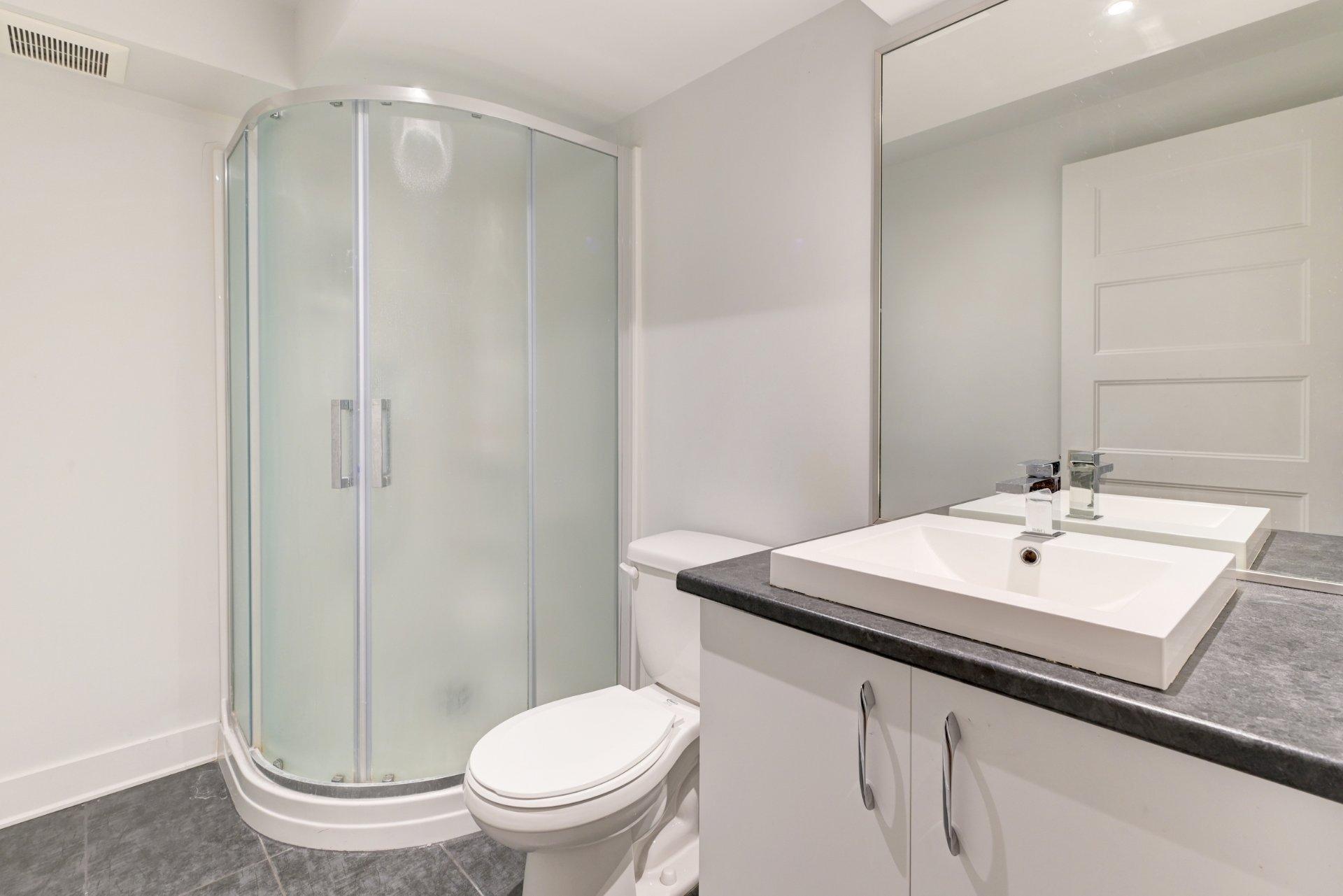 









3297


Rue du Gamay

,
Sainte-Marthe-sur-le-Lac,




QC
J0N1P0

