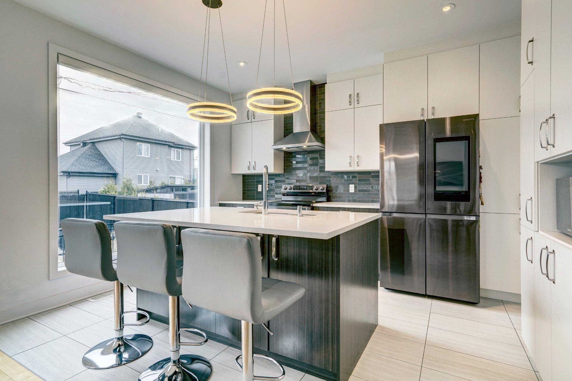 









3297


Rue du Gamay

,
Sainte-Marthe-sur-le-Lac,




QC
J0N1P0

