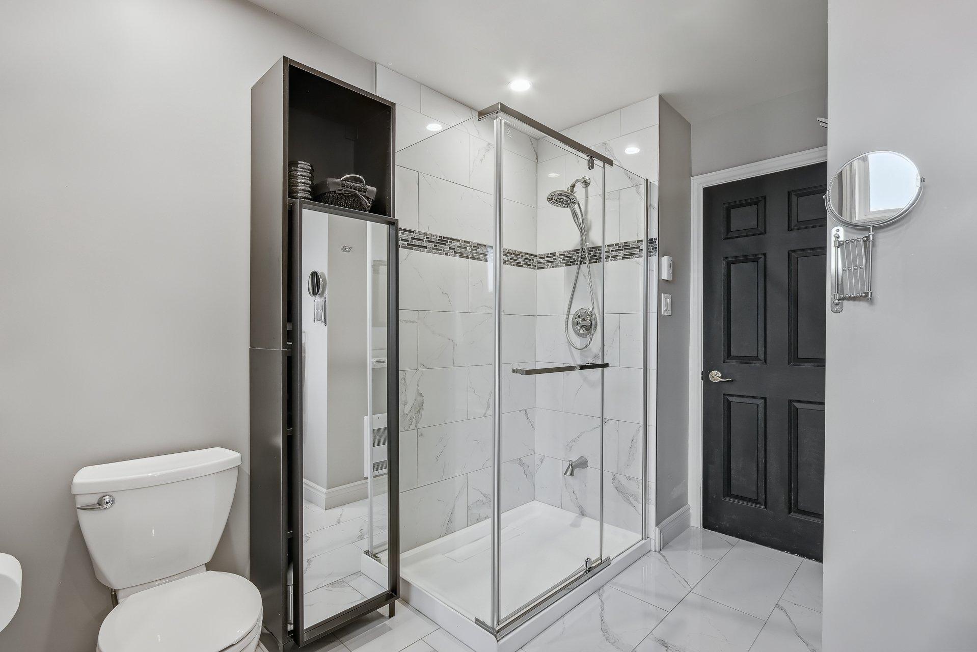 









396


Rue Lamoureux

,
Sainte-Julie,




QC
J3E1G8

