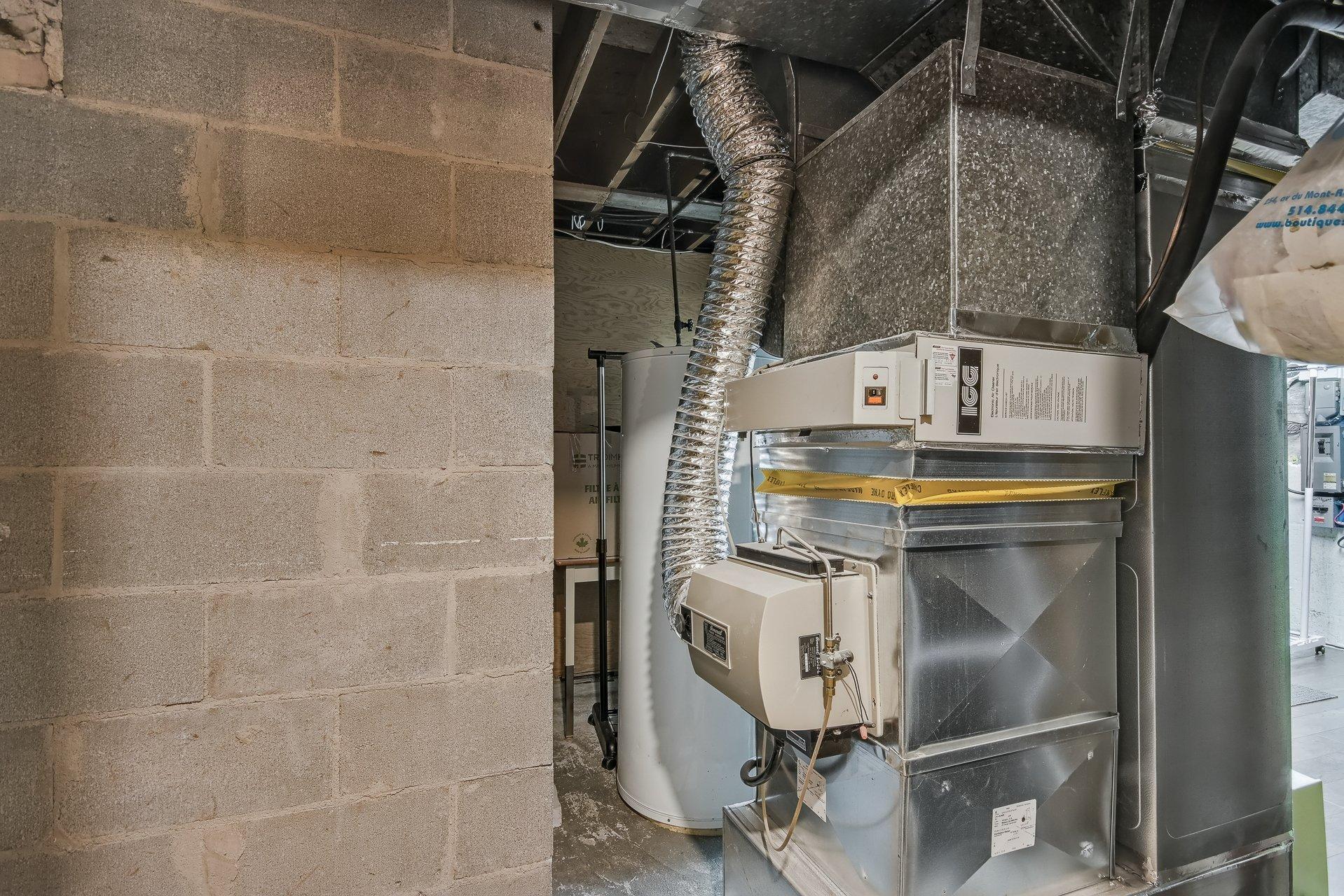 









396


Rue Lamoureux

,
Sainte-Julie,




QC
J3E1G8

