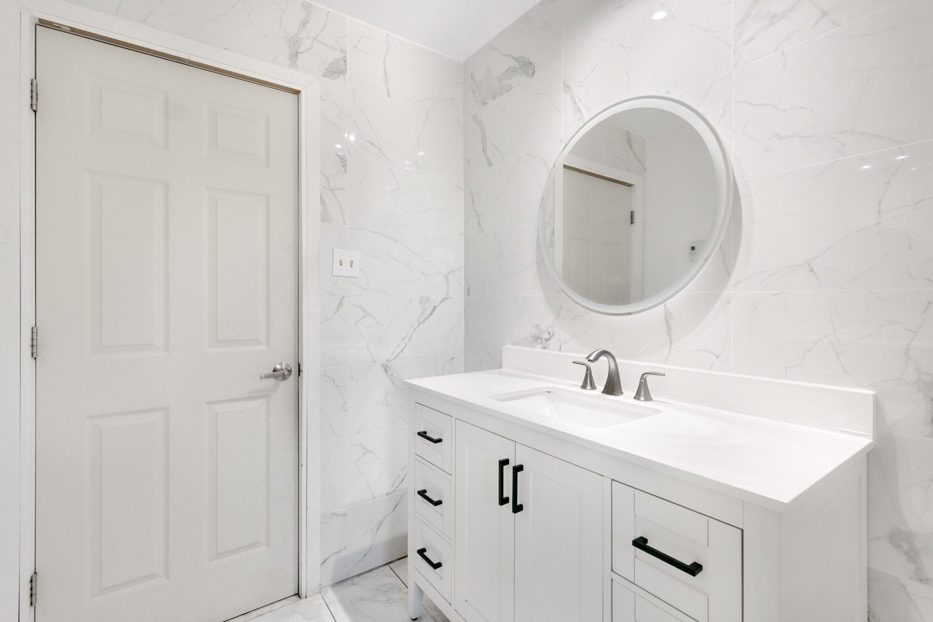 









765


Rue Bacon

,
Sherbrooke (Les Nations),




QC
J1H5V9

