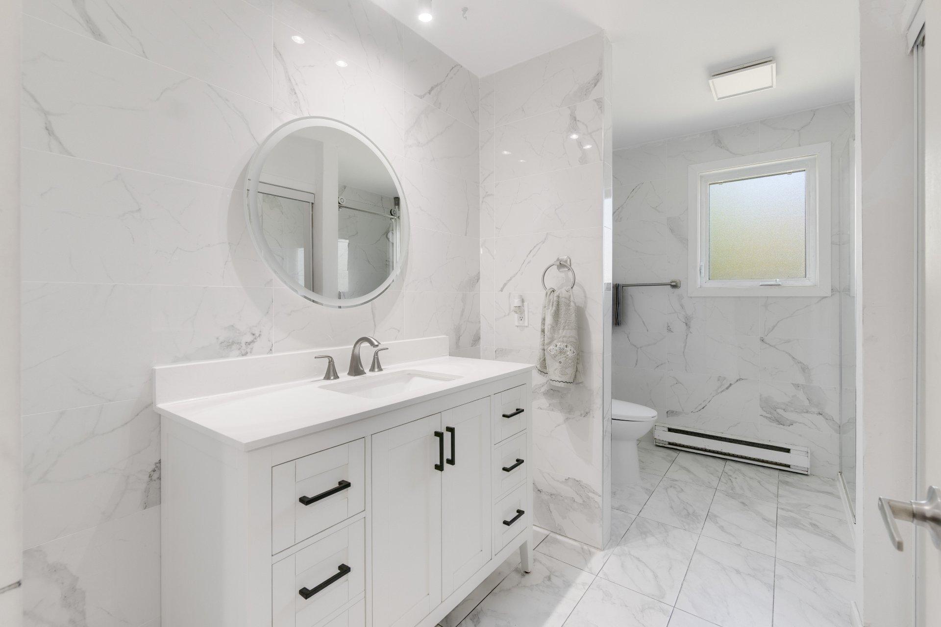 









765


Rue Bacon

,
Sherbrooke (Les Nations),




QC
J1H5V9

