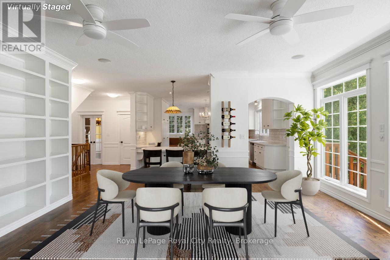 












168 PALMER STREET

,
Guelph (St. George's),




Ontario
N1E2R6

