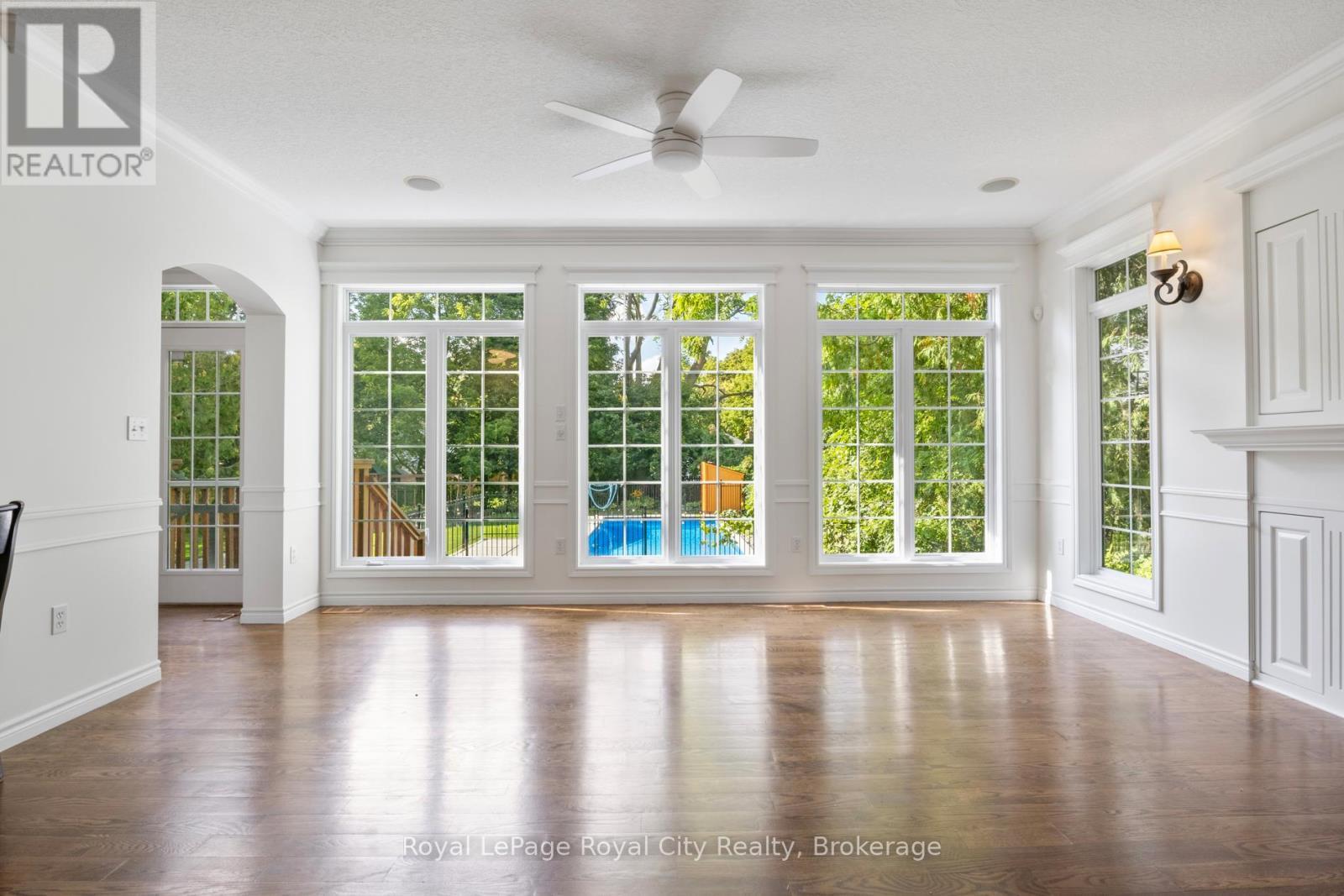 












168 PALMER STREET

,
Guelph (St. George's),




Ontario
N1E2R6

