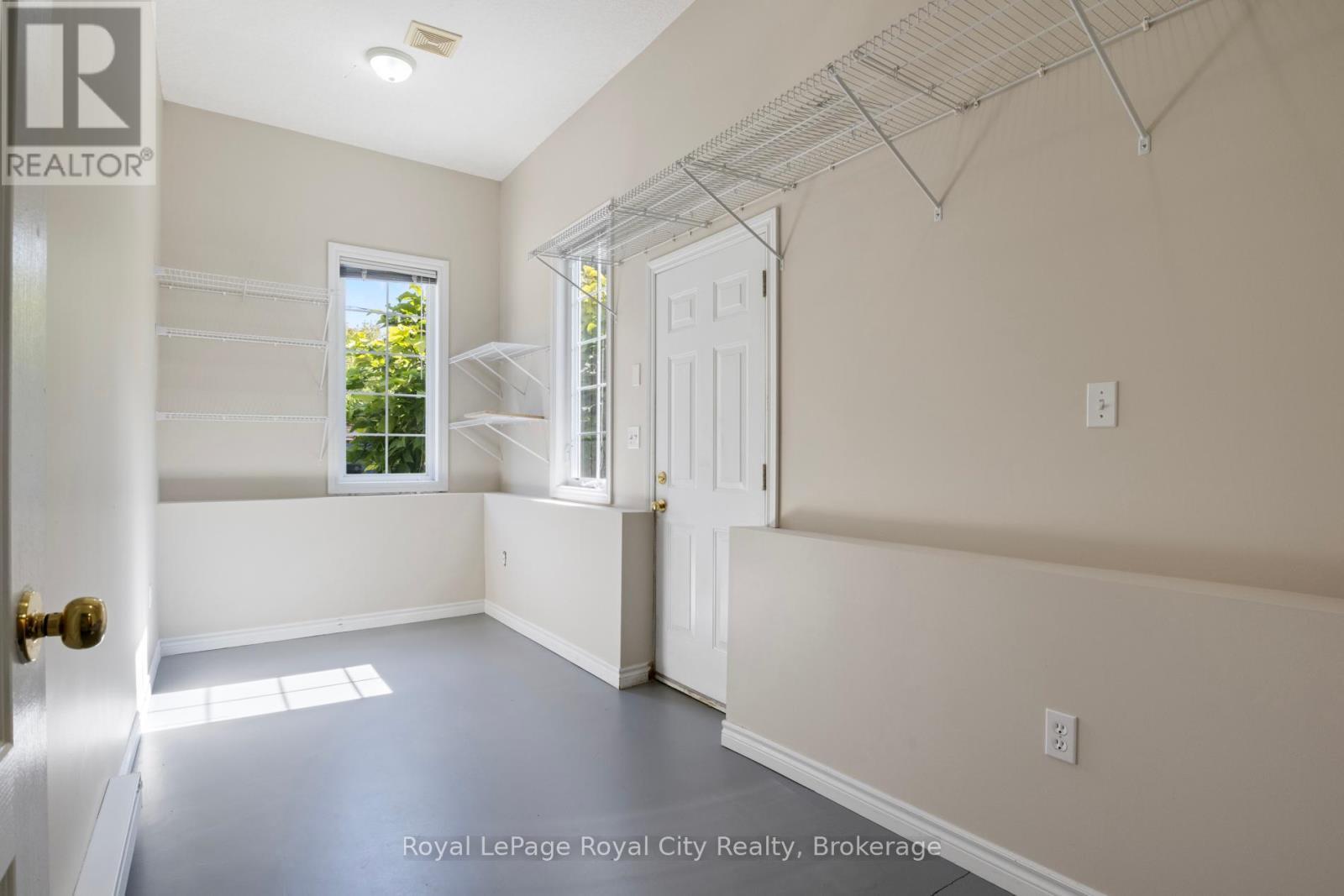 












168 PALMER STREET

,
Guelph (St. George's),




Ontario
N1E2R6

