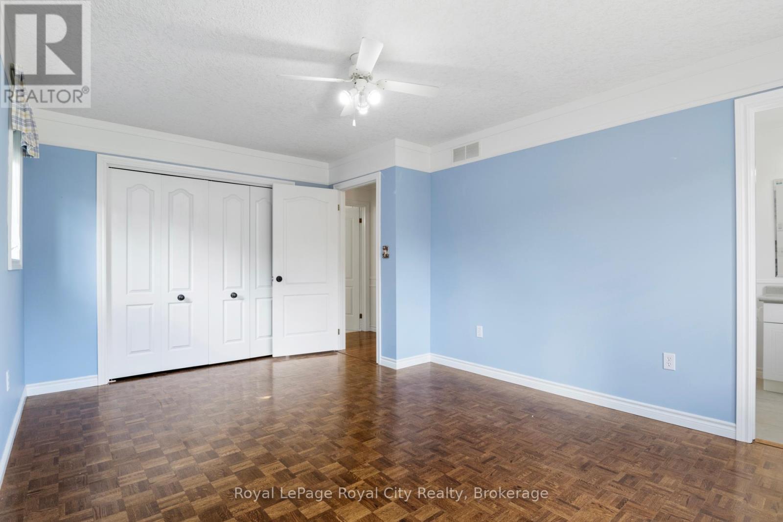 












168 PALMER STREET

,
Guelph (St. George's),




Ontario
N1E2R6

