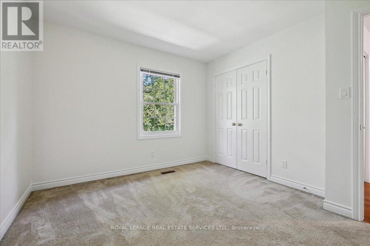 












3267 SHELBURNE PLACE

,
Oakville,




Ontario
L6L5V8

