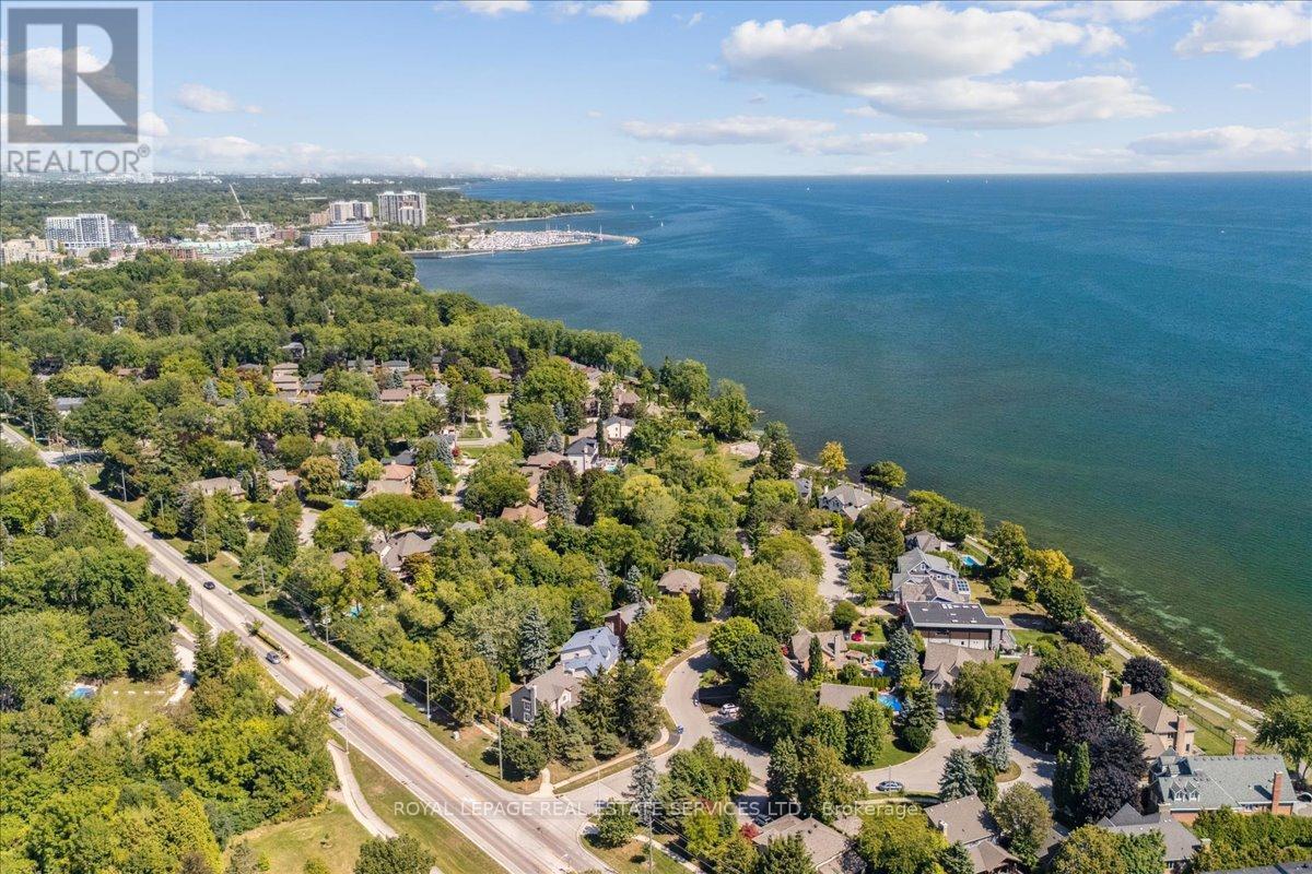 












3267 SHELBURNE PLACE

,
Oakville,




Ontario
L6L5V8

