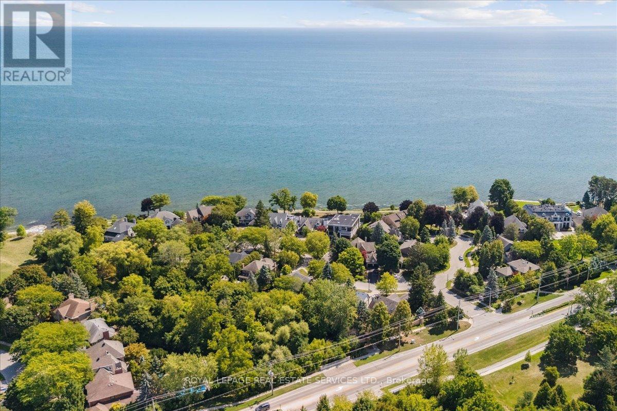 












3267 SHELBURNE PLACE

,
Oakville,




Ontario
L6L5V8

