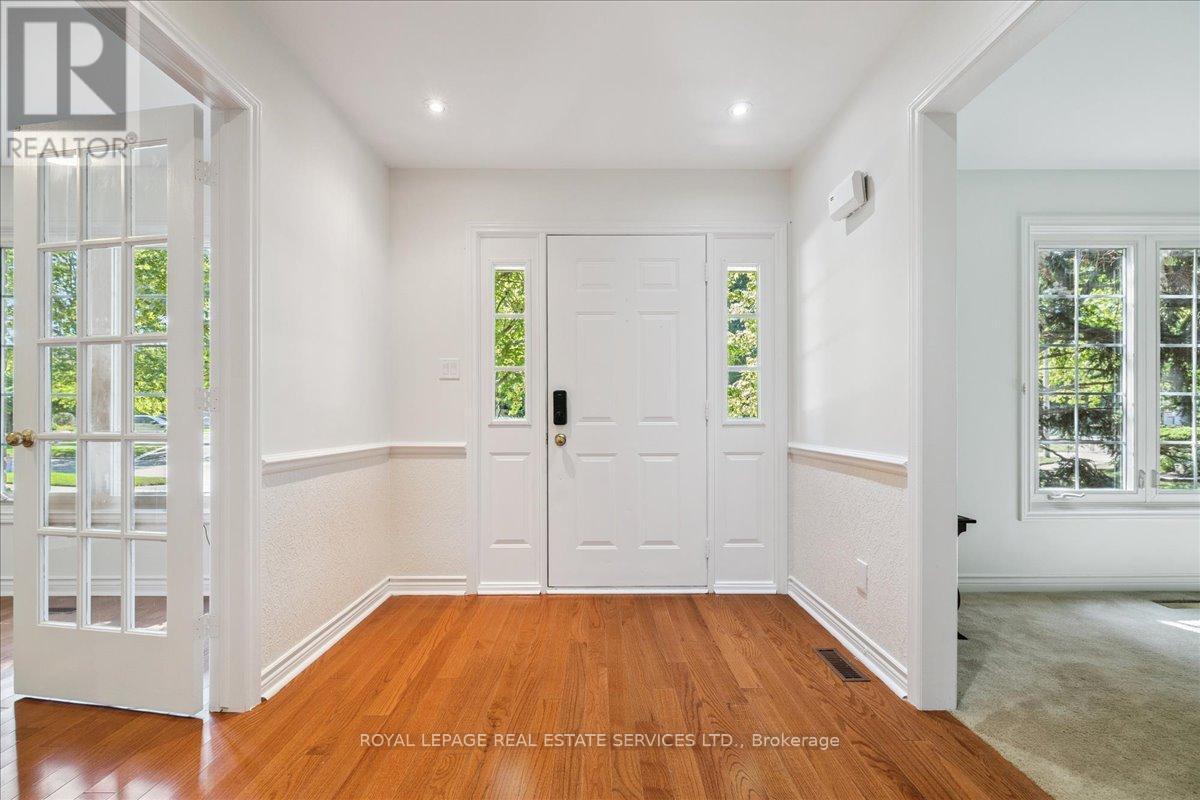 












3267 SHELBURNE PLACE

,
Oakville,




Ontario
L6L5V8

