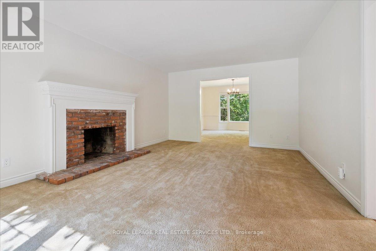 












3267 SHELBURNE PLACE

,
Oakville,




Ontario
L6L5V8

