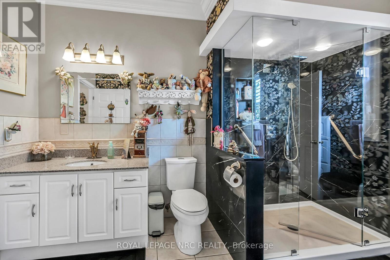 












29 - 20 KITTY MURRAY LANE

,
Hamilton,




Ontario
L9K1L7

