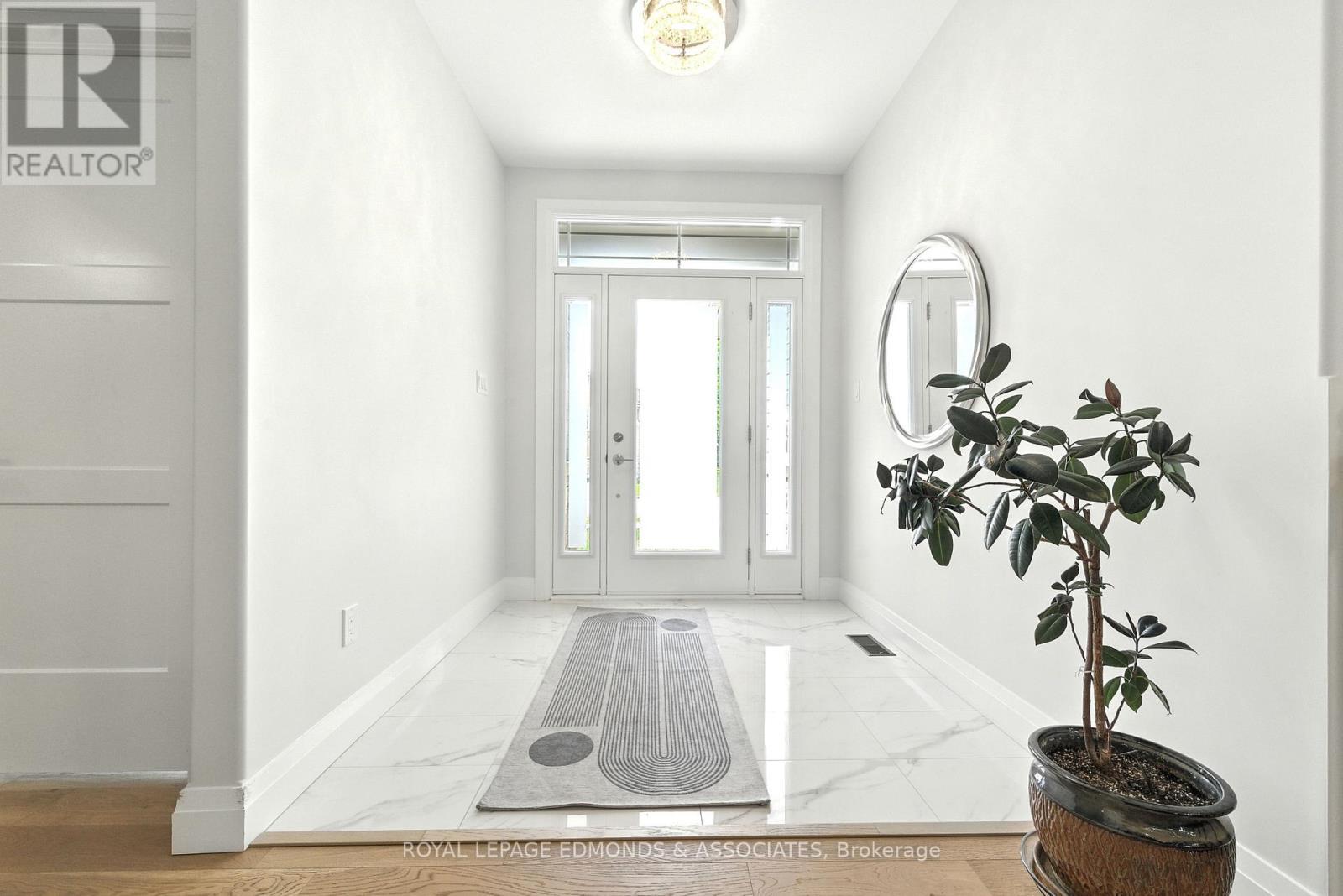 












517 SYDENHAM STREET

,
Pembroke,




Ontario
K8A8K5

