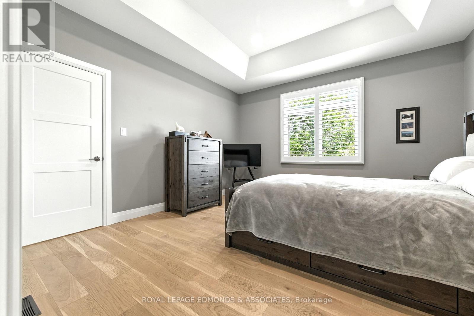 












517 SYDENHAM STREET

,
Pembroke,




Ontario
K8A8K5

