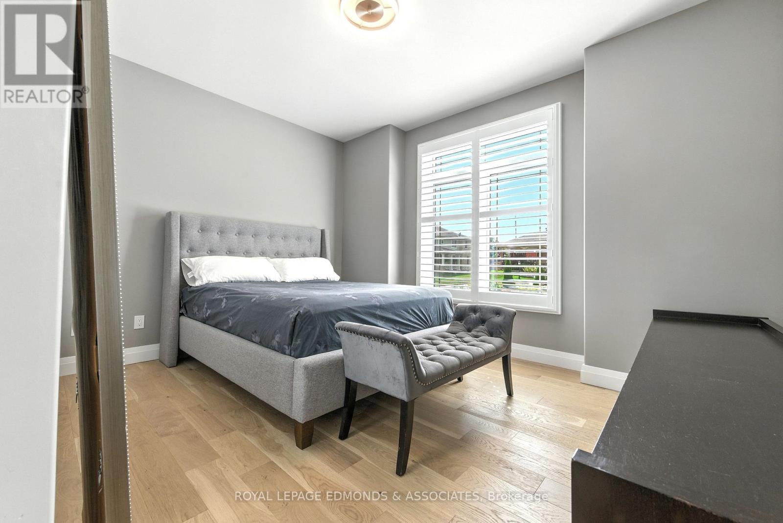 












517 SYDENHAM STREET

,
Pembroke,




Ontario
K8A8K5

