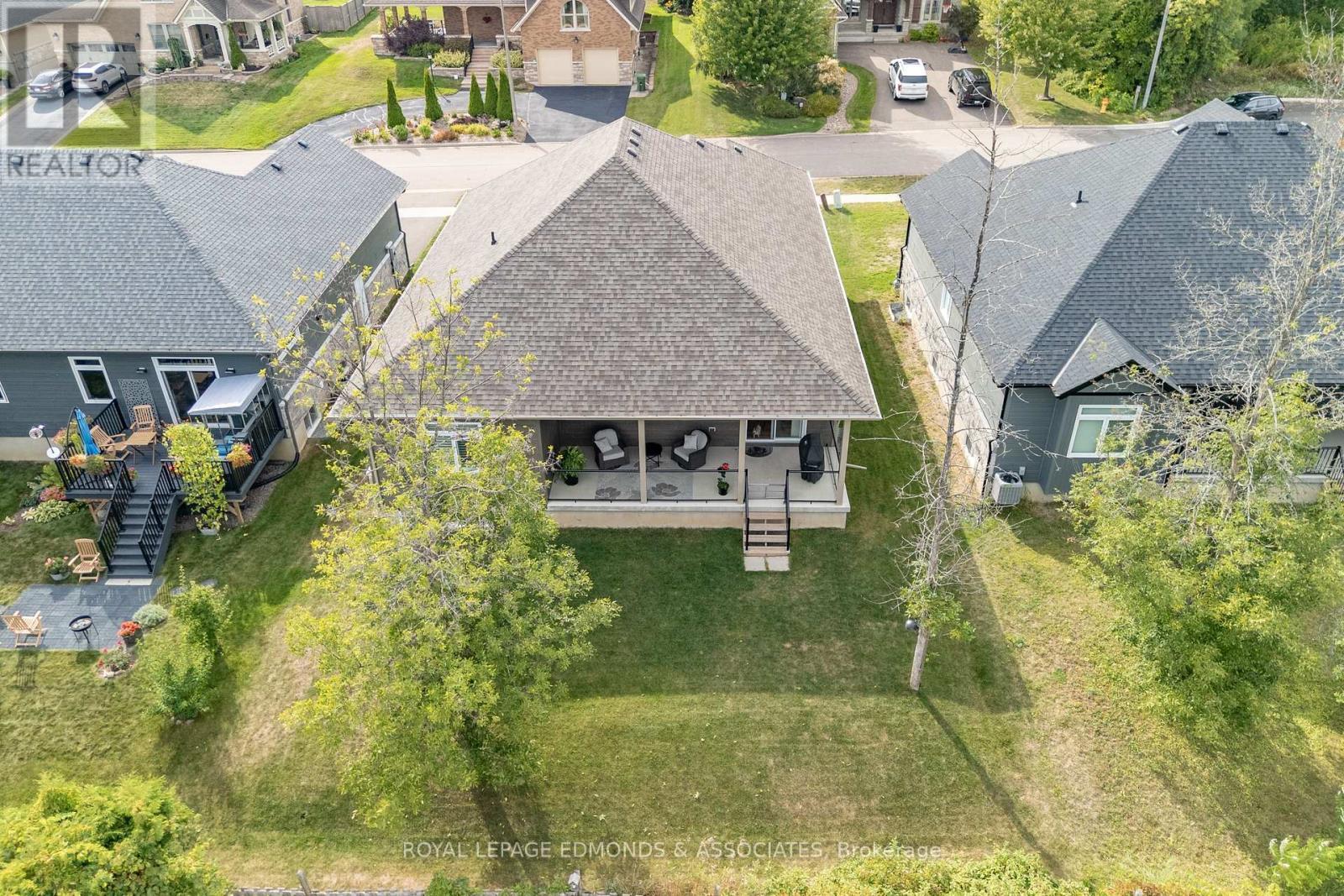 












517 SYDENHAM STREET

,
Pembroke,




Ontario
K8A8K5

