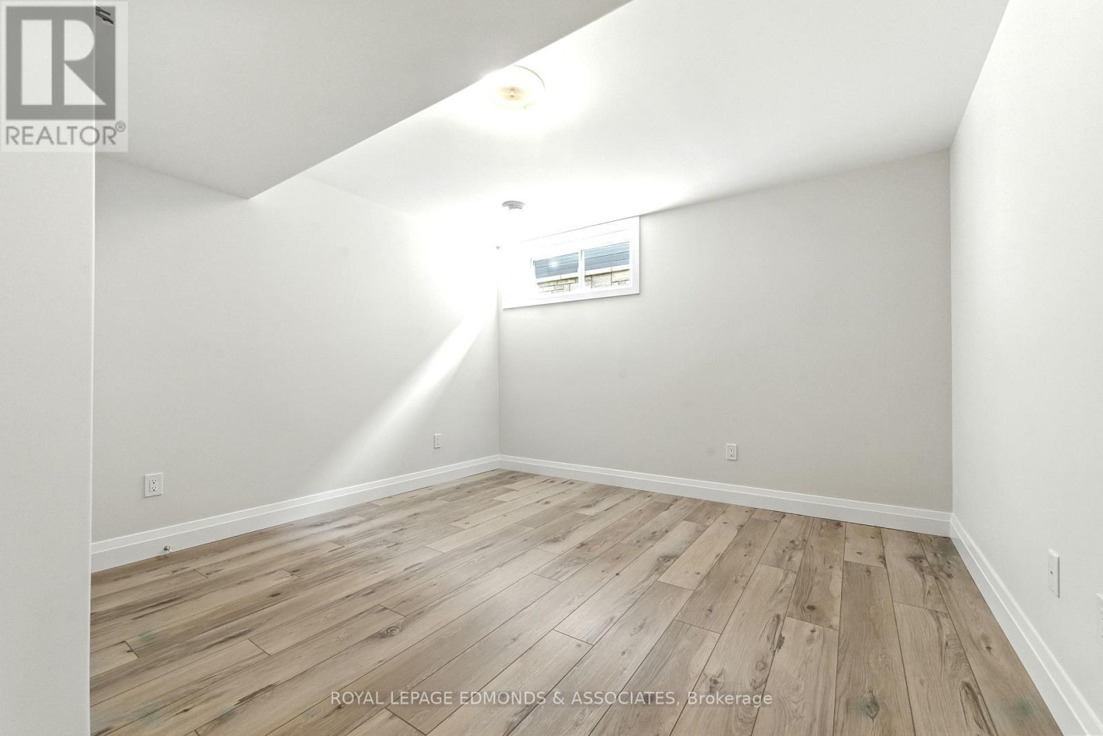 












517 SYDENHAM STREET

,
Pembroke,




Ontario
K8A8K5

