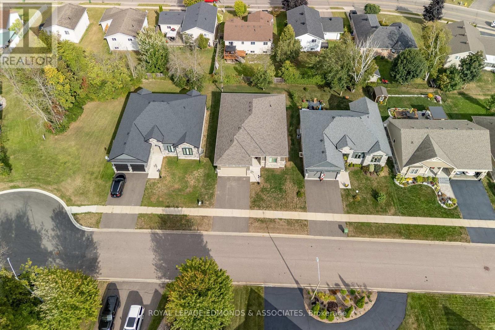 












517 SYDENHAM STREET

,
Pembroke,




Ontario
K8A8K5

