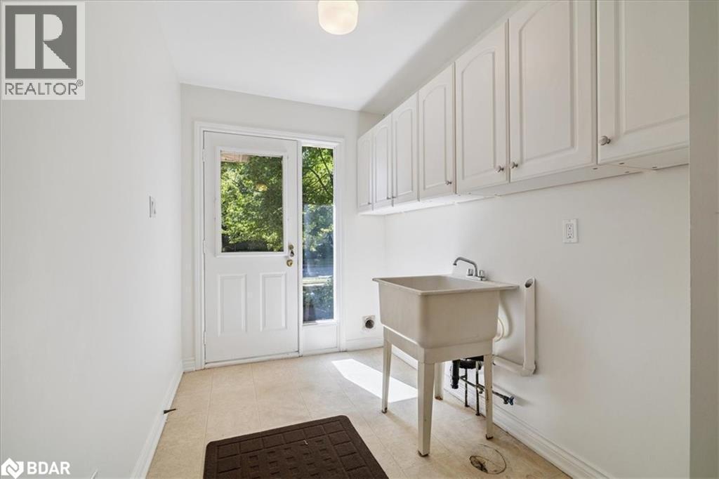 












3267 SHELBURNE Place

,
Oakville,




Ontario
L6L5V8

