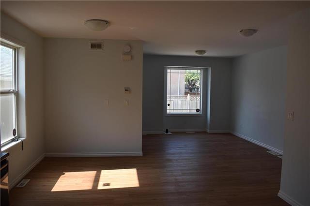 









684


Logan

AVE, A,
Winnipeg,




MB
R3E 1M4

