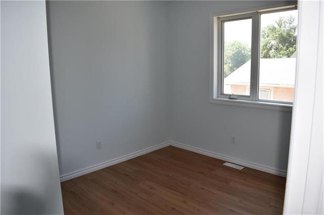 









684


Logan

AVE, A,
Winnipeg,




MB
R3E 1M4

