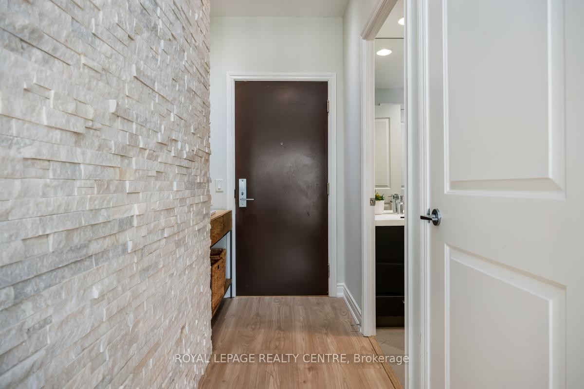 









80


MARINE PARADE

Drive, 413,
Toronto,




ON
M8V 0A3

