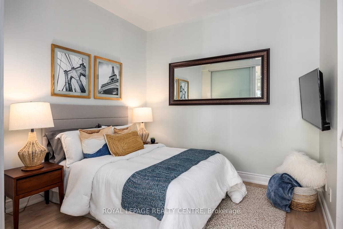 









80


MARINE PARADE

Drive, 413,
Toronto,




ON
M8V 0A3


