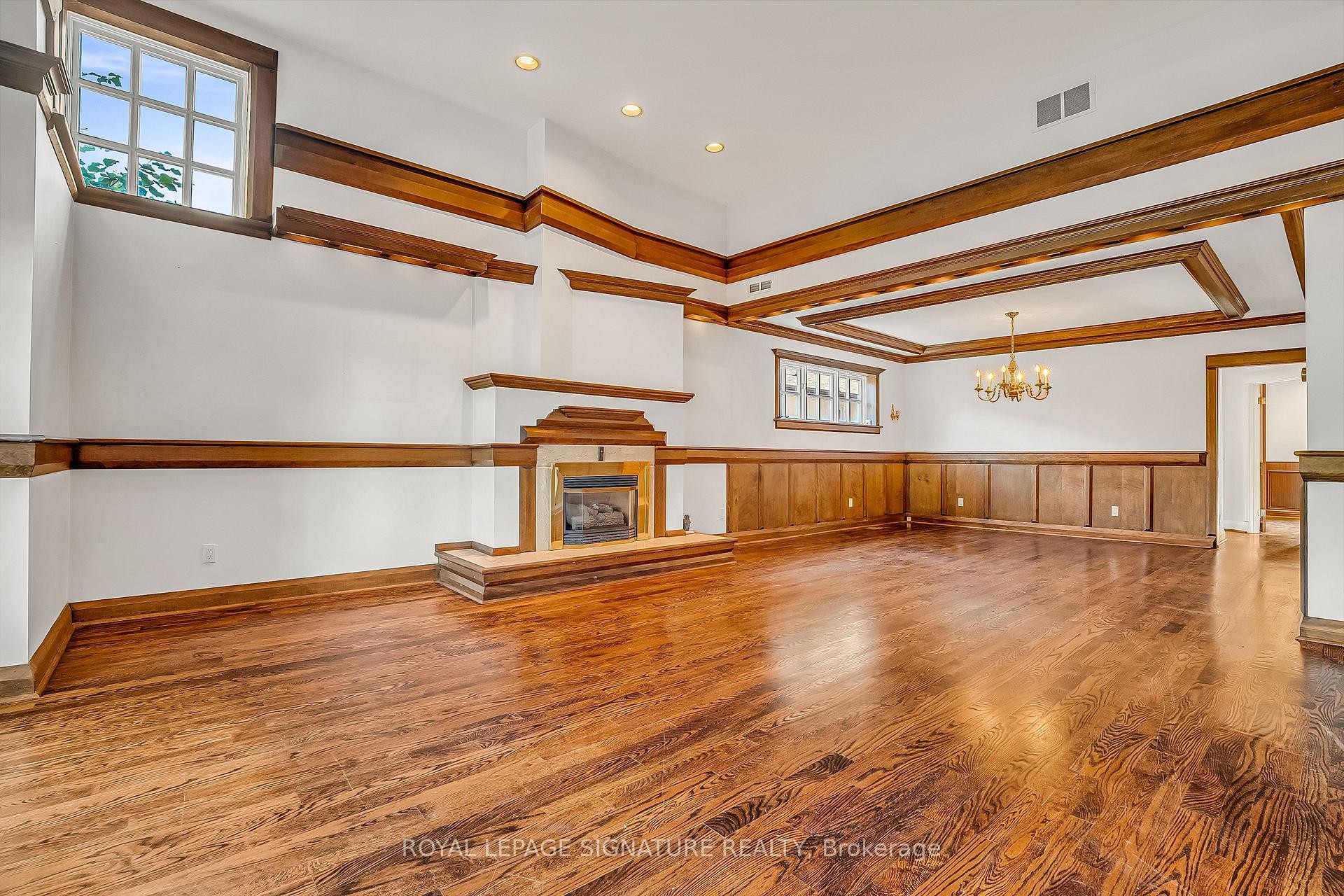 









6


Crossburn

Drive,
Toronto,




ON
M3B 2Z2

