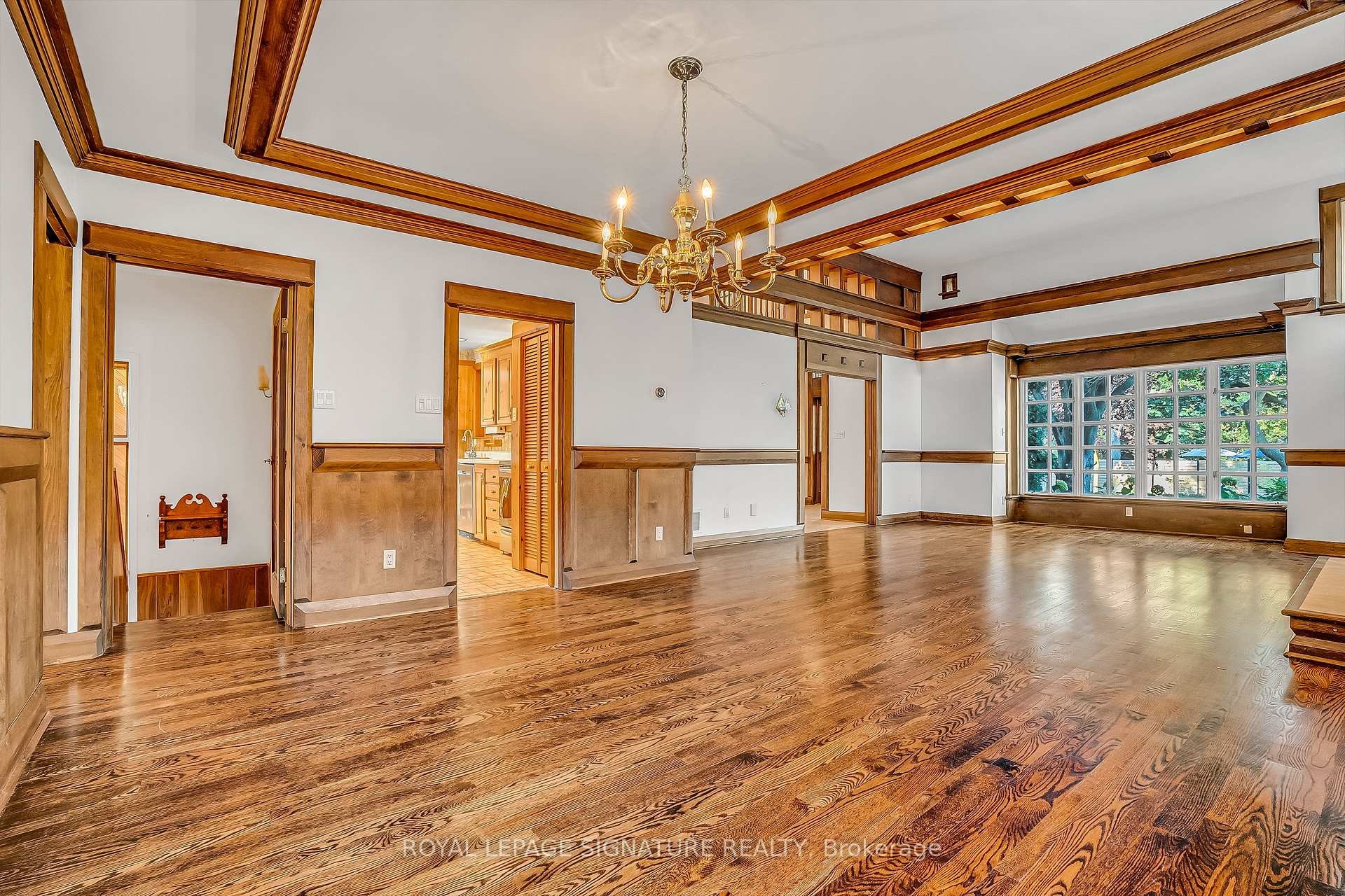 









6


Crossburn

Drive,
Toronto,




ON
M3B 2Z2

