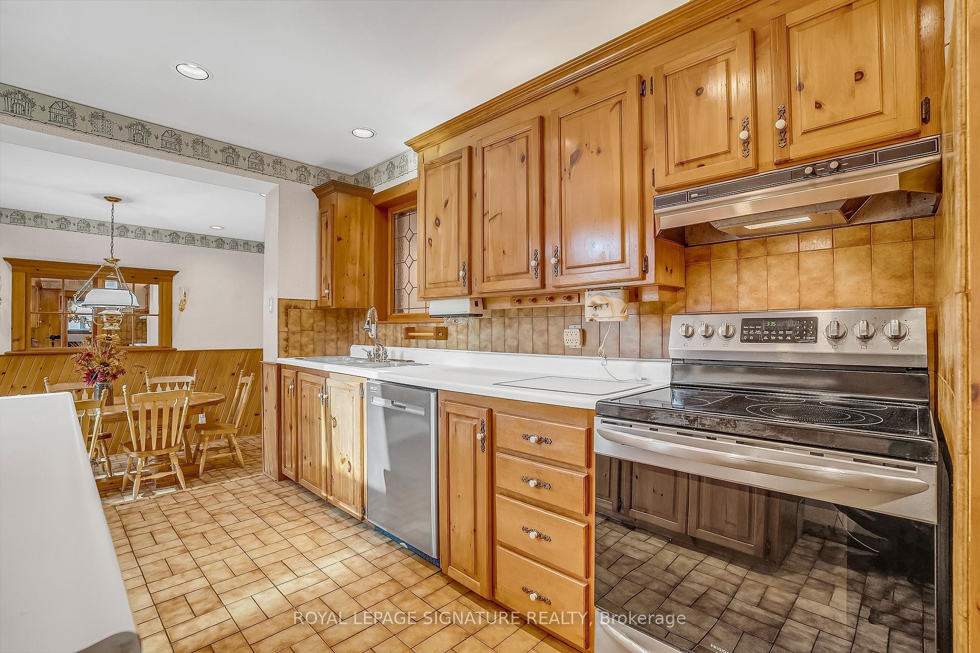 









6


Crossburn

Drive,
Toronto,




ON
M3B 2Z2

