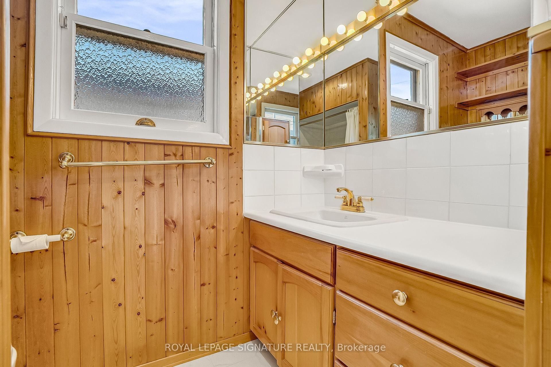 









6


Crossburn

Drive,
Toronto,




ON
M3B 2Z2

