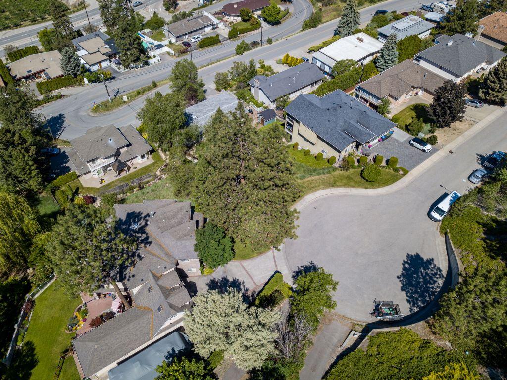 









952


Ackerman

Court,
Kelowna,







BC
V1X 7L2

