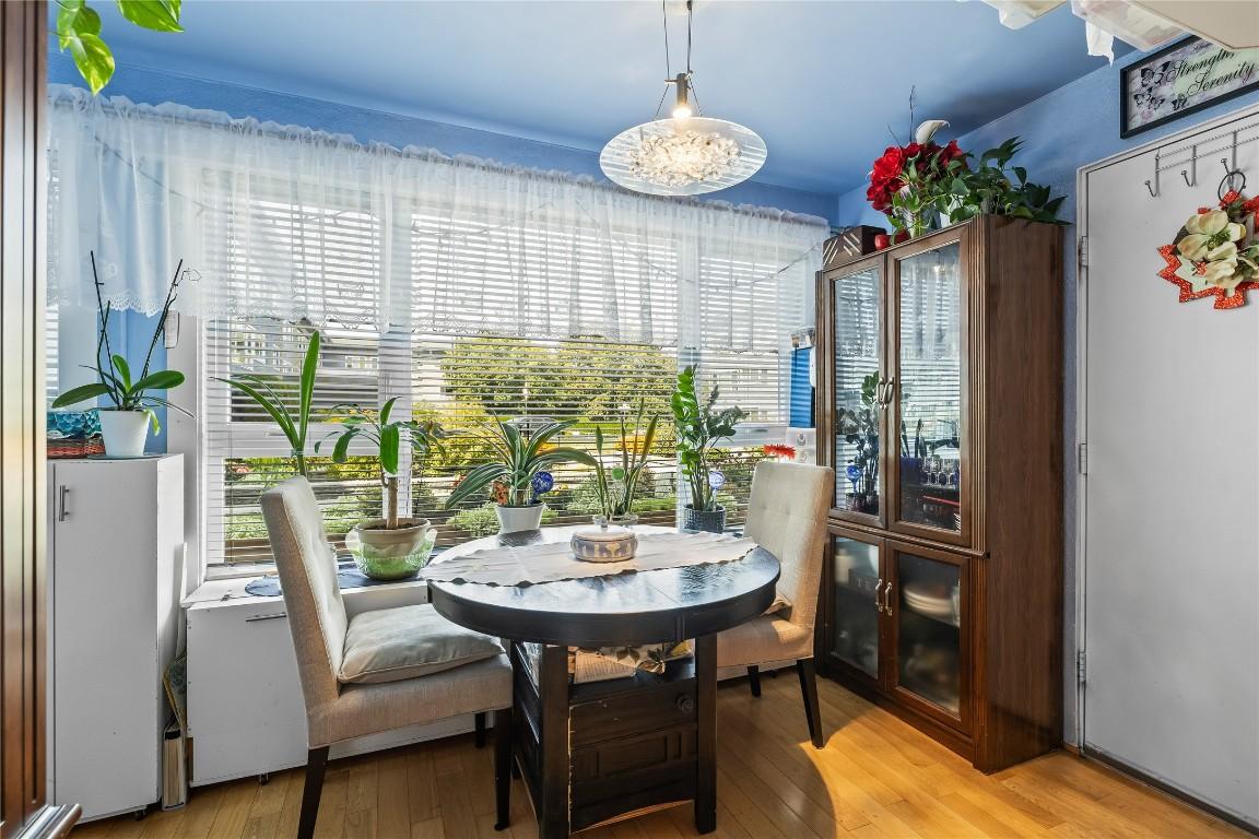 









1045


Sutherland

Avenue, 145,
Kelowna,




BC
V1Y 5Y1

