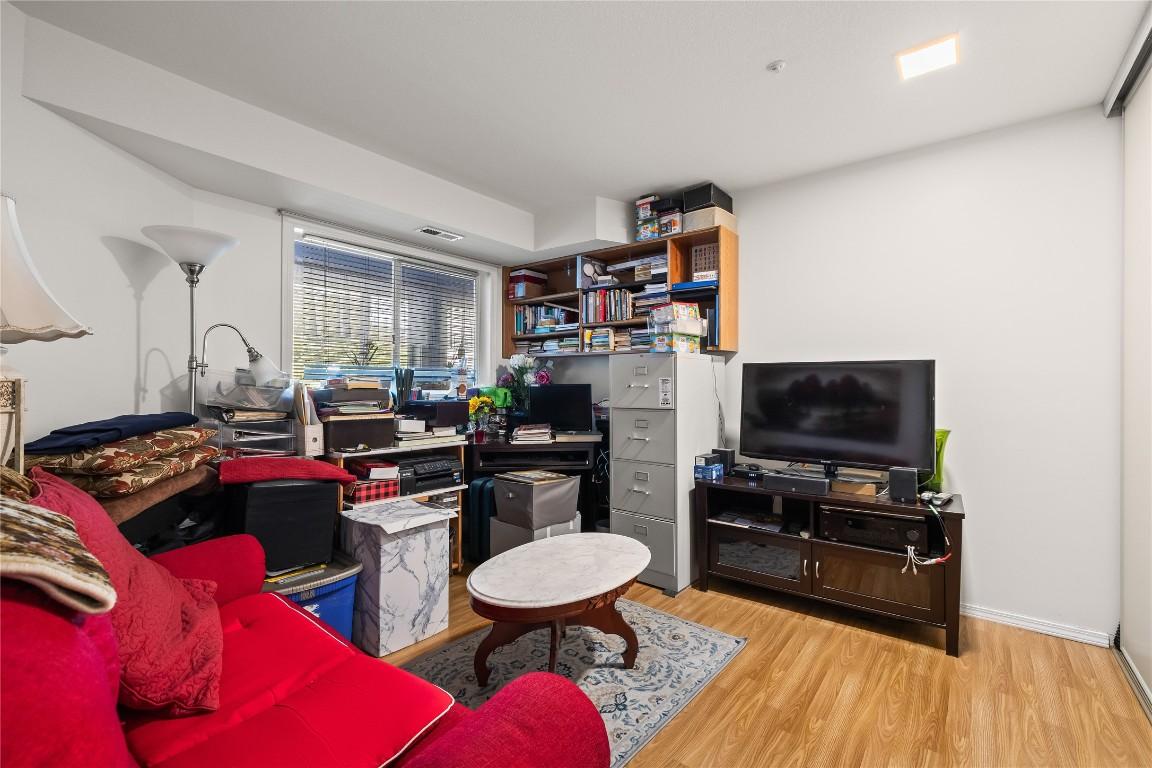 









1045


Sutherland

Avenue, 145,
Kelowna,




BC
V1Y 5Y1

