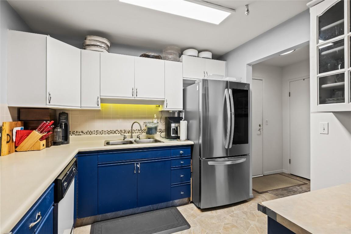 









1045


Sutherland

Avenue, 145,
Kelowna,




BC
V1Y 5Y1

