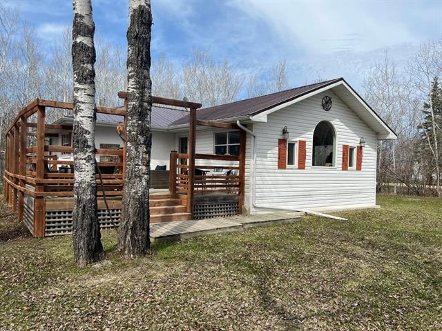 









7


Spruce

BAY,
Bifrost Rm,




MB
R0C 0C0

