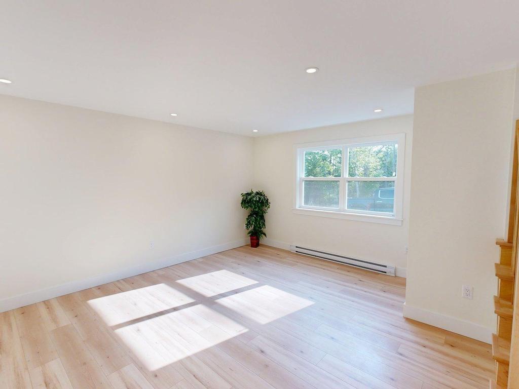 












448 Winslow Drive

,
Upper Tantallon,




NS
B3Z 1N9

