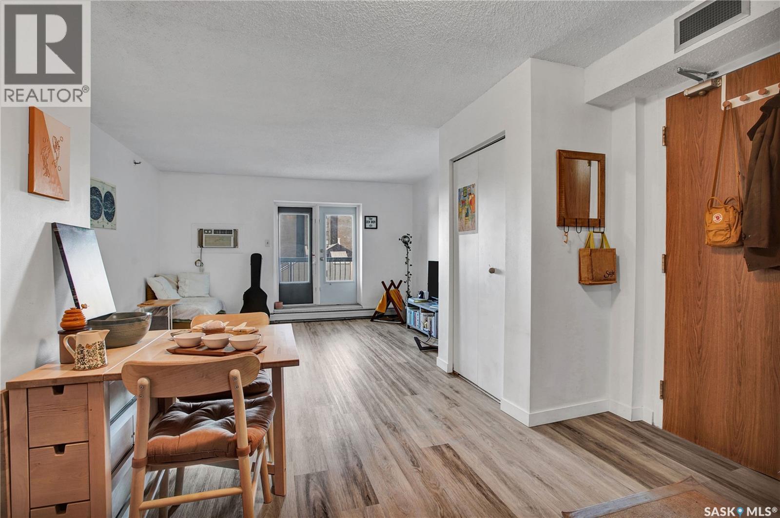 












703 405 5th AVENUE N

,
Saskatoon,




Saskatchewan
S7K6Z3

