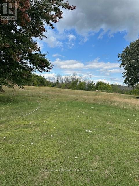 












18787 COUNTY RD 2 ROAD

,
South Glengarry,




Ontario
K6H7J8

