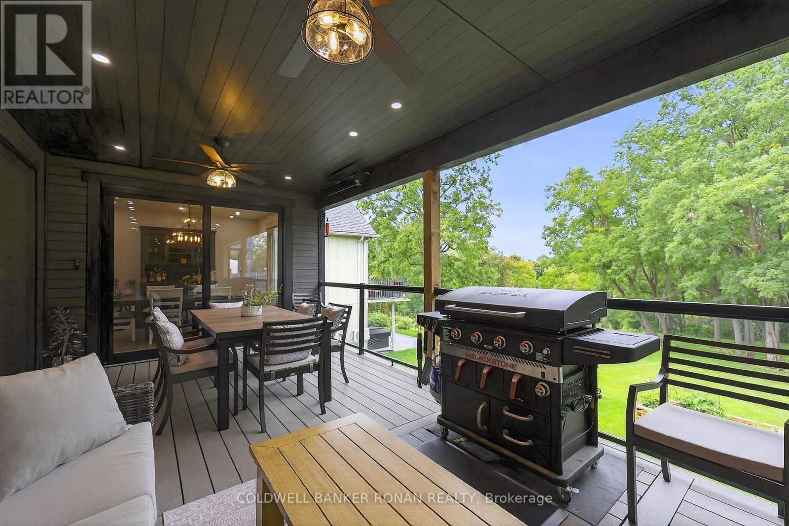 












42 ELIZABETH STREET

,
New Tecumseth,




Ontario
L9R1H7

